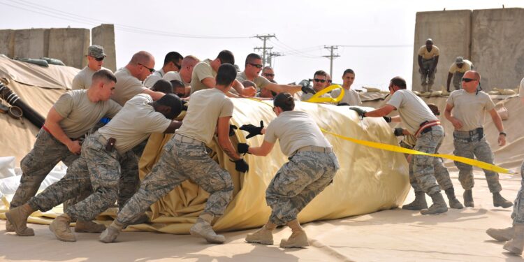 Construcción de base militar en Condado de Maverick, detonara economía local