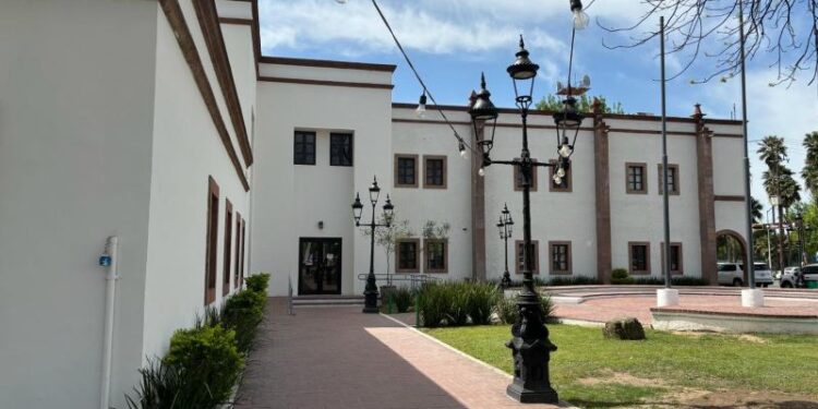 Oculta gobierno municipal de Nuevo Laredo costo y proveedores de medicamentos