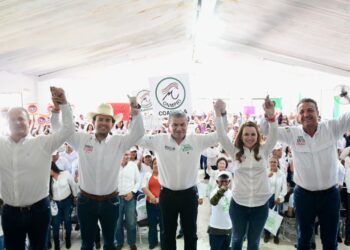 “Hoy enfrentamos muchos retos, pero juntos los podemos superar desde el Senado”: Miguel Riquelme y María Bárbara