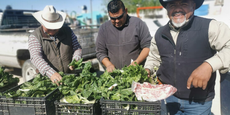 Beneficia brigada “Contigo y con todo” a habitantes de Ampliación Santa Rosa