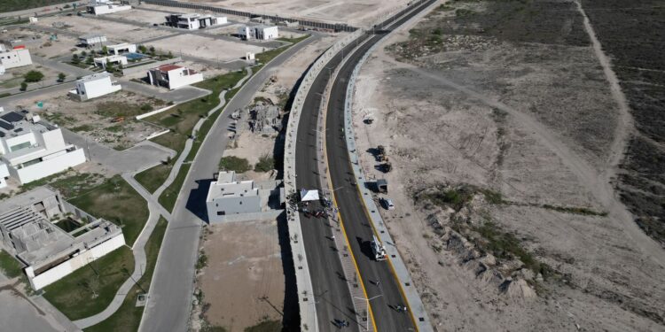 En equipo con los municipios avanza infraestructura social