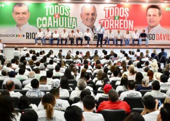 LLAMA RIQUELME A TRABAJAR  TODOS POR EL PROYECTO QUE SE LLAMA COAHUILA.