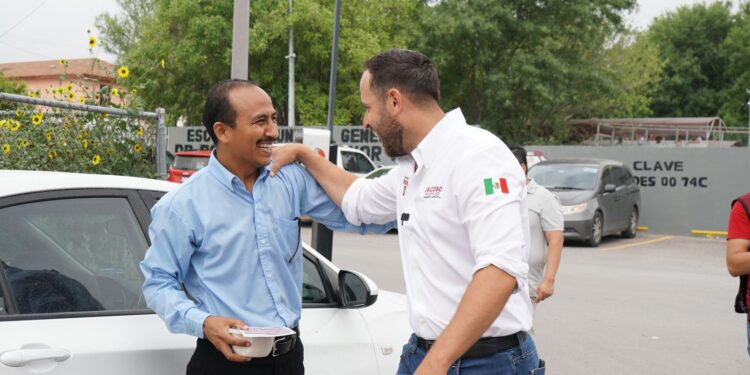 Jacobo Rodríguez Felicita y Refrenda su Compromiso por la Niñez de Piedras Negras