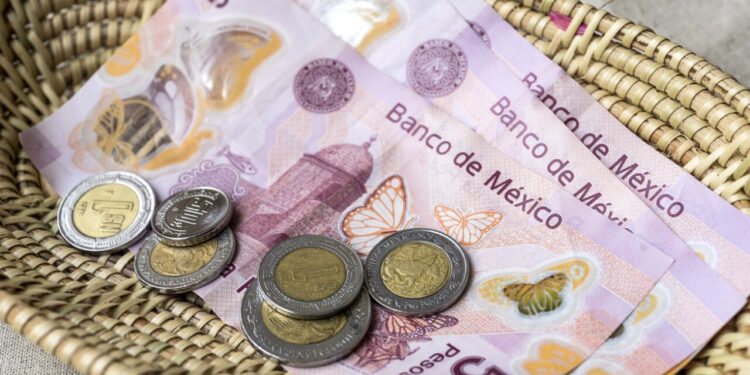 Consumos mínimos y propinas No son obligatorias, advierte Profeco