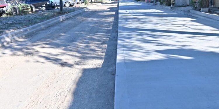 Nueva pavimentación brindara seguridad a habitantes del Fraccionamiento Alamedas