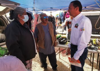 Piden acuñenses a Emilio que les resuelva su M2