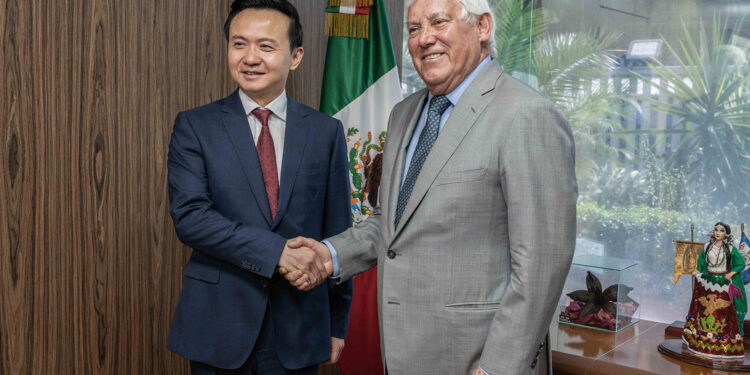 Ampliarán México y China cooperación técnica en producción sustentable de caña de azúcar
