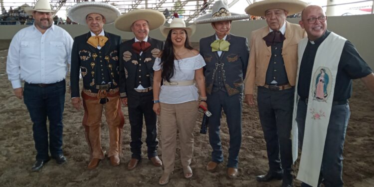 Todo un espectáculo ecuestre el inicio del 57 Congreso y Campeonato Estatal Charro de Coahuila 2024