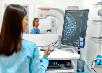 Ante alto índice de cáncer de mama en Acuña fortalecen programa de prevención