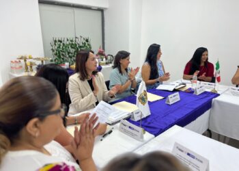 PRESENTAN DIF COAHUILA Y SECRETARÍA DE LAS MUJERES PROGRAMAS DE PREVENCIÓN DE LA VIOLENCIA DE GÉNERO