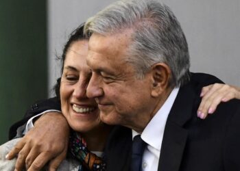 OCIOSAS Y COSTOSAS GIRAS DEL PRESIDENTE LÓPEZ OBRADOR POR ESTADOS DE LA REPÚBLICA