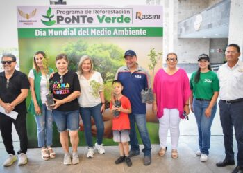 IMPULSAN MUNICIPIO Y RASSINI REFORESTACIÓN DE LA CIUDAD