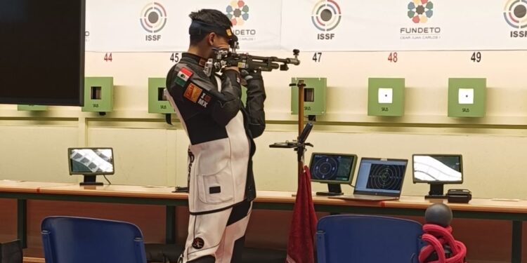 EDSON RAMÍREZ YA ESTÁ EN EUROPA; REALIZARÁ CAMPAMENTO EN ESPAÑA