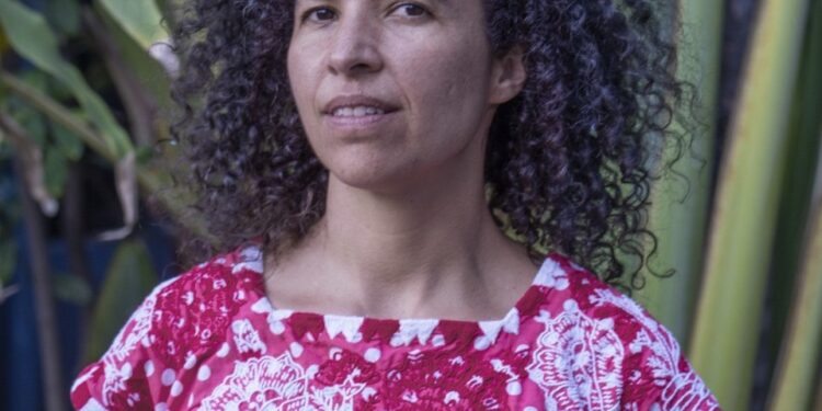 GANA DANIELA ARROIO EL PREMIO BELLAS ARTES DE OBRA DE TEATRO PARA NIÑAS, NIÑOS Y JÓVENES “PERLA SZUCHMACHER” 2024