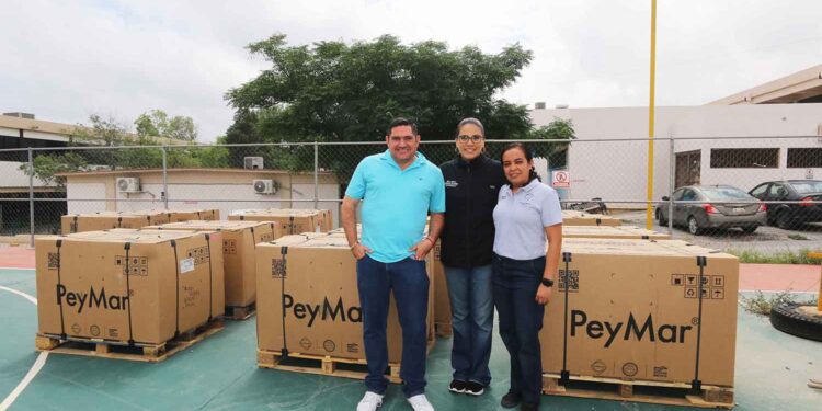 Adquiere Facultad de Odontología de la UAdeC 22 Unidades Dentales Nuevas