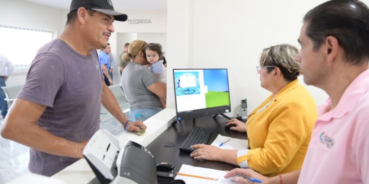 Espera SIMAS rebasar la meta de usuarios en su sucursal de Altos