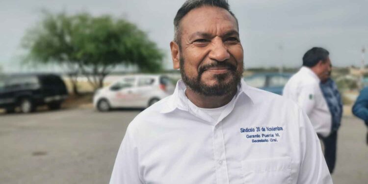 Se adhieren taxistas del 20 de noviembre a la CROC