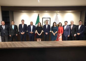 FORTALECEMOS NUESTRO EQUIPO PARA MEJORAR LA CALIDAD DE VIDA DE LAS Y LOS COAHUILENSES: MANOLO