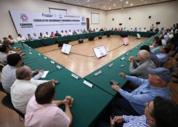 INSTALA MANOLO EL CONSEJO DE SEGURIDAD Y DESARROLLO REGIONAL EN LA CENTRO-DESIERTO