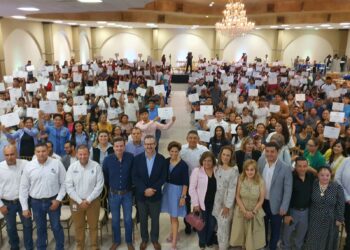Constellation Brands entrega reconocimiento de su programa de excelencia El Valor de Educar a 500 estudiantes de Coahuila
