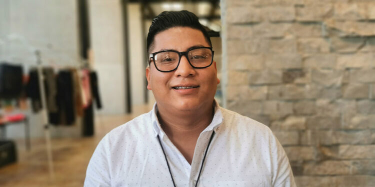 Beneficios del Gobierno Federal para quienes tienen 60 años de edad podrían concretarse hasta finales del próximo año: Mayo