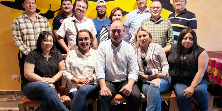 El periodismo desempeña un papel crucial en la lucha contra la corrupción: Jagelski