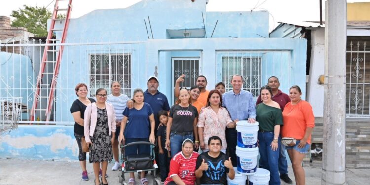 Supervisan en La Rivera el programa social “Mejoramiento de vivienda