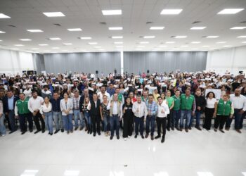 SOCIEDAD Y GOBIERNO TRABAJAMOS COORDINADOS PARA EL DESARROLLO INTEGRAL DE LA LAGUNA: MANOLO