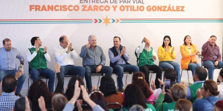 ENTREGAN GOBERNADOR MANOLO JIMÉNEZ Y ALCALDE JOSÉ MARÍA FRAUSTRO IMPORTANTE OBRA VIAL EN SALTILLO