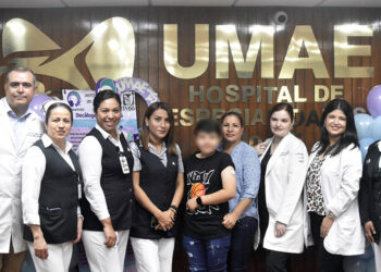 Coloca UMAE No. 25 del IMSS en Nuevo León sensores a pacientes pediátricos con diabetes para monitorear niveles de glucosa