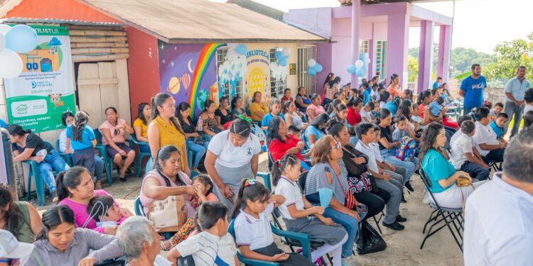 Cloralex®, Fundación AlEn e Isla Urbana inauguran sistemas de captación de agua de lluvia en tres escuelas del municipio de Córdoba, Veracruz