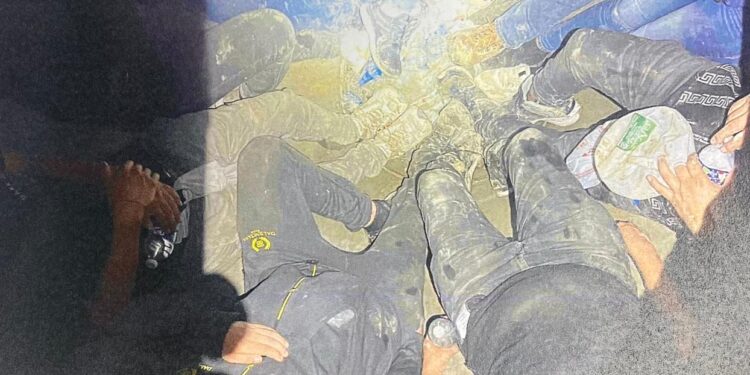 Rescatan en Eagle Pass a 26 indocumentados