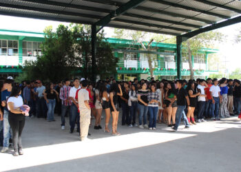 Resalta Conalep la baja de indicadores negativos y el alza de los positivos