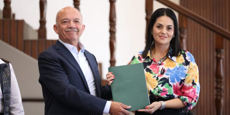 PRESENTA EL GOBIERNO DE MANOLO JIMÉNEZ INICIATIVA PARA LA CREACIÓN DE LA FISCALIA DE LAS MUJERES Y LA NIÑEZ