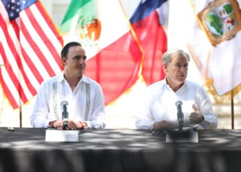 RESALTA GOBERNADOR DE TEXAS BUENA RELACIÓN CON COAHUILA