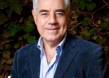 DE LOS AGROQUÍMICOS Y PLAGUICIDAS A LOS FITOSANITARIOS: UNA EVOLUCIÓN RESPONSABLE E IMPRESCINDIBLE