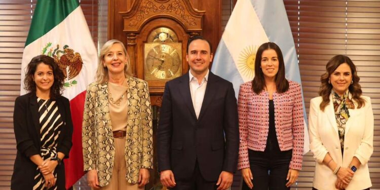 ESTRECHAMOS LAZOS DE COLABORACIÓN CON ARGENTINA: MANOLO