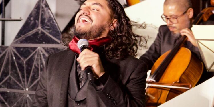 NACE EN MÉXICO FUSIÓN CULTURAL DE ARTES CLÁSICAS Y CONTEMPORÁNEAS EN NOCHE DE BRINDIS