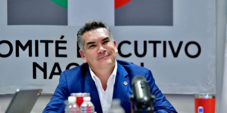 ALEJANDRO MORENO CÁRDENAS HA “SALTADO” OBSTÁCULOS POLÍTICOS Y JURÍDICOS; SIGUE COMO DIRIGENTE DEL PRIISMO NACIONAL
