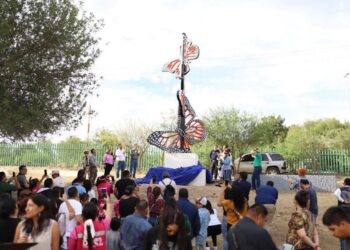 Acuña recibe reconocimiento Diamante por acciones en pro del medio ambiente