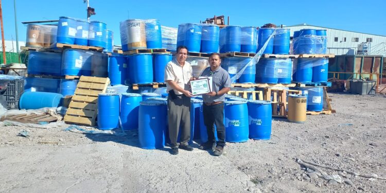 Ecología dotara a escuelas de Tambos para la basura: Reyes