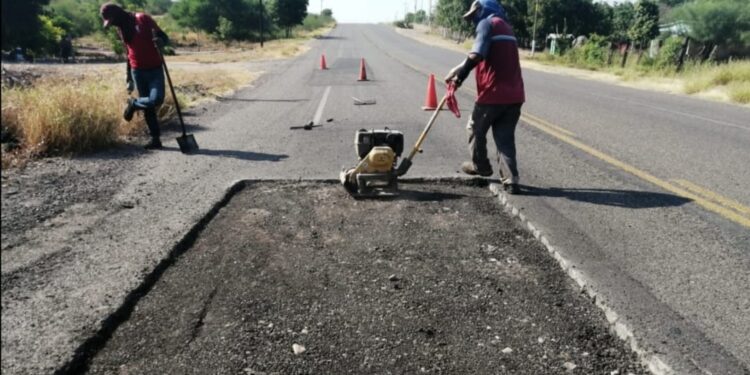 Aplauden transportistas reparación de la carretera 57