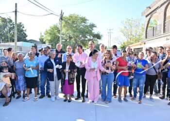 En la colonia Luis Donaldo Colosio entregan obra de pavimentación con concreto hidráulico