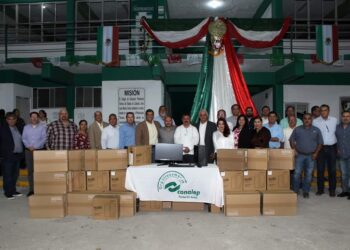 Estado y municipio equipan al CONALEP plantel Acuña y lo llevan al siguiente nivel