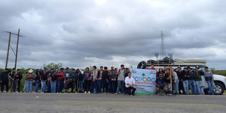 Jóvenes de Acuña demuestran compromiso ecológico