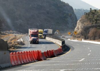 PRESENTA SENADOR  MIGUEL RIQUELME SOLÍS PUNTO DE ACUERDO PARA QUE SE EXHORTE A LA SICT  A LA  DE SH y CP A DESTINAR RECURSOS EXTRAORDIARIOS PARA  “LOS CHORROS”.