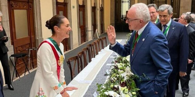 La FAO reafirma compromiso con nuevo gobierno de México para transformar los sistemas agroalimentarios