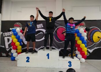 DESTACAN HALTERISTAS DE COAHUILA EN TORNEO NACIONAL DEL PAVO