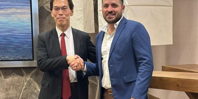 Jacobo Rodríguez Promueve a Piedras Negras en la Embajada de Japón