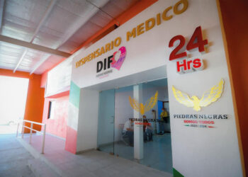 Dispensarios médicos municipales atienden a pacientes con síntomas de Dengue
